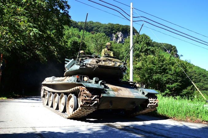 74式戦車 - 戦車図鑑（裏辺研究所）